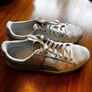 Puma The Clyde Sneaker Suede Gold Silver Metallic